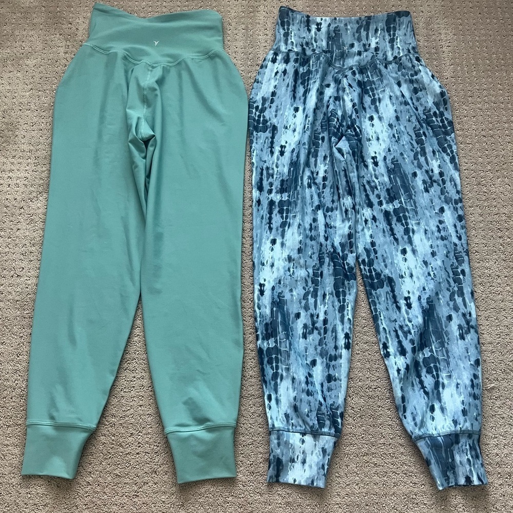 OLD NAVY Powersoft Jogger Bundle (2 pair) - Picture 2 of 5